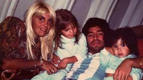 Gianinna Recordó A Diego Maradona Con Un Emocionante Posteo Los Amo