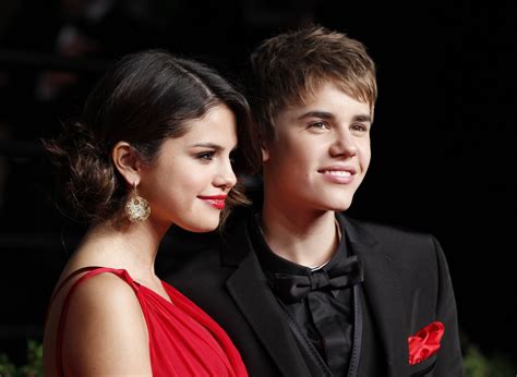 justin bieber and selena gomez reunited former couple indulge in some serious pda in sexy