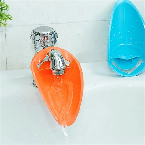 1pc New Useful Brushing Children Chute Silicone Faucet Extender Sink