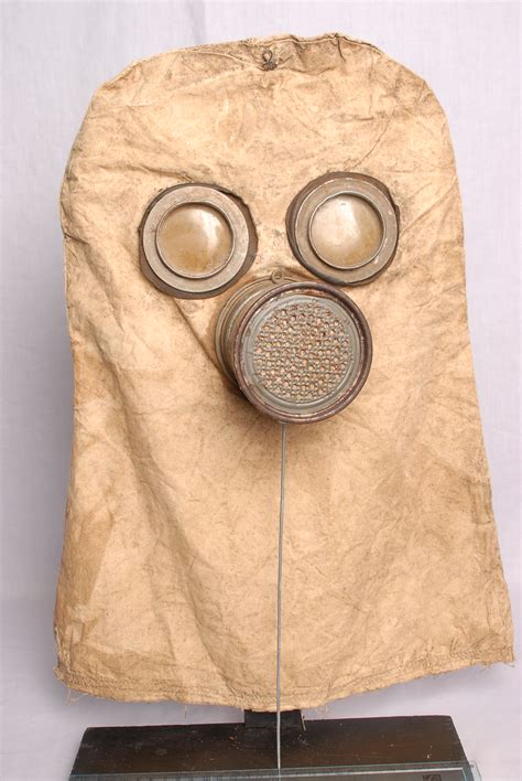 Regional Gallery Ww1 Non Rubberised German Gas Mask