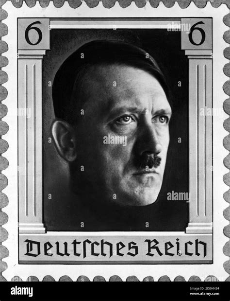 Busto De Adolf Hitler Fotografías E Imágenes De Alta Resolución Alamy