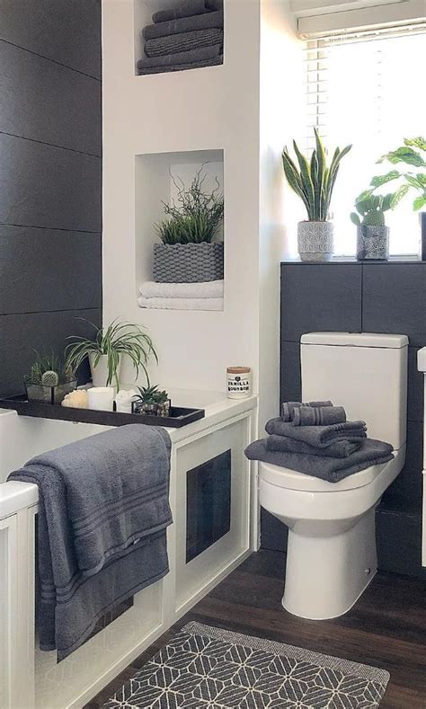 60 Beautiful Gray Bathroom Ideas With Stylish Color Combinations 2020