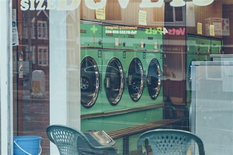 the top 15 laundromat tips you can follow before you go