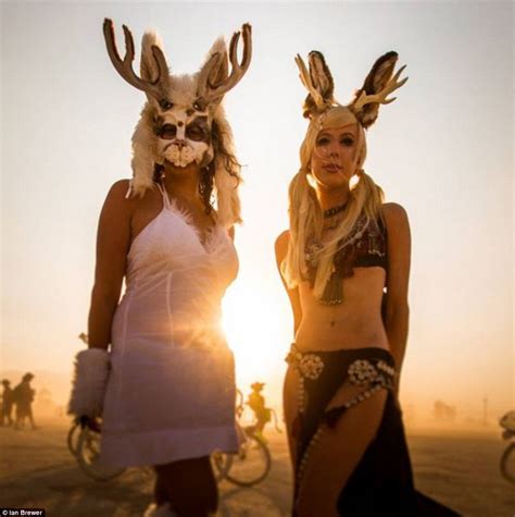 Sabrinaleez Burnergirls Burning Man Girls Burning Man Fashion My XXX Hot Girl