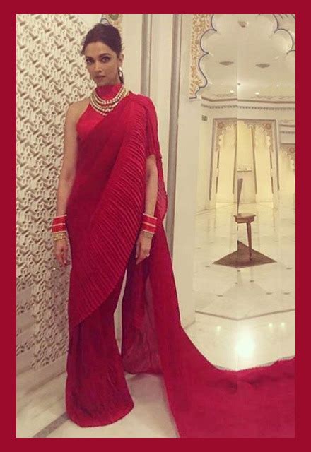 Recent Pics Of Deepika Padukone In Saree Blouse