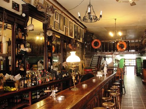 Welcoming and relaxing in the. Henrickson en resistencia: UN MES DE LECTURAS EN BAR LA ...