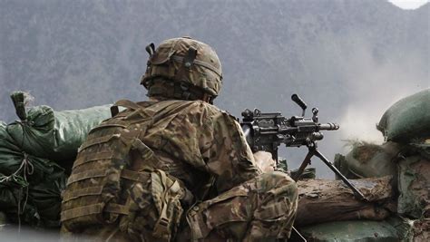We watch in complete shock as taliban takes control of afghanistan. Wo Ist In Afghanistan Krieg