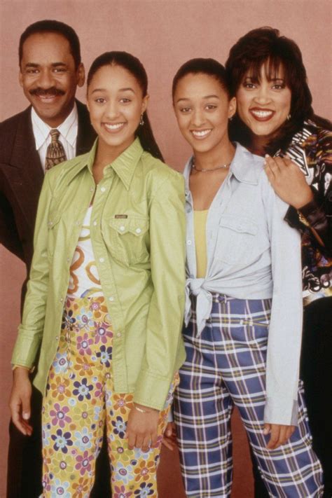 everything the sister sister cast has said about the upcoming reboot sisters tv show black