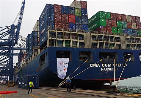 French Shipping Company Cma Cgm Aims To Increase Ri Market Share To 20
