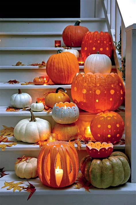 Burglars are better off kicking a tree than trying to break a solid door. 40 Amazing ways to decorate your front door with fall style