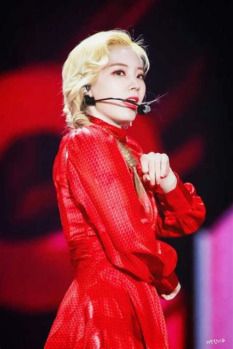 TWICE DAHYUN SBS GAYO DAEJUN 191225 Twice Dahyun Red Leather