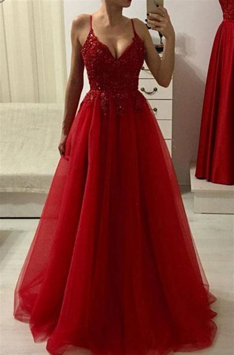 Spaghetti Straps V Neck Prom Dresses Red Tulle Robe De Bal Robe De