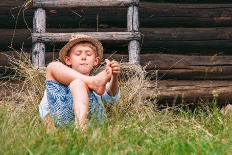 Barefoot Farm Guy