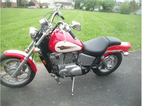 The honda vt1100 is a motorcycle engine used in the honda shadow 1100 motorcycle line since its debut in 1985 until production ended in 2007. Buy 1997 Honda SHADOW SPIRIT 1100 Cruiser on 2040-motos