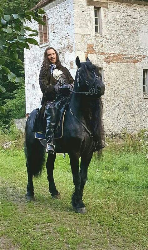 Tygh Runyan As Fabien Marchal From The Series Versailles Fernsehserie