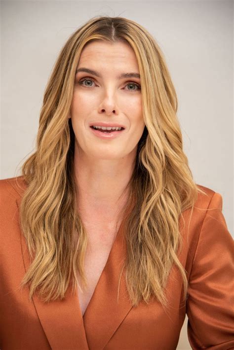 Betty Gilpin At Glow Press Conference In Beverly Hills 08062019