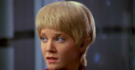 Star Trek Voyager Actress Jennifer Lien Arrested For Indecent Exposure