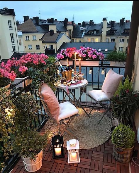 Balcony Decoration Ideas To Energize Your Outdoor Space