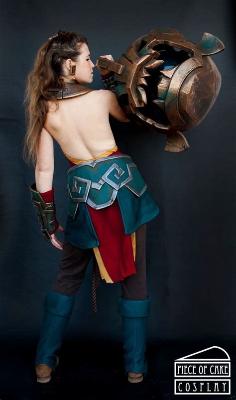 Illaoi Cosplay Me0 Back02 By Dewbunch On Deviantart
