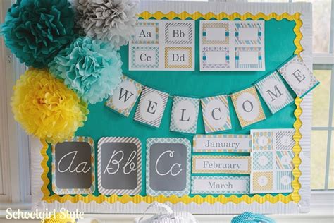 Response to color on the cool side of the color scale (blues, violets, greens) is calm and relaxation. Classroom Couture-Sunny Skies - SchoolgirlStyle