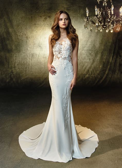 Tattoo spitze edelstahl stoff tattoo spitze overall tattoo spitze brautkleid tattoo spitze tattoo einweg spitze vintage spitzen top top spitzen tattoo mit spitze tattoo spitze hose oberteil tattoo spitze. Cremefarbenes Fit and Flare-Brautkleid mit Spitze und ...