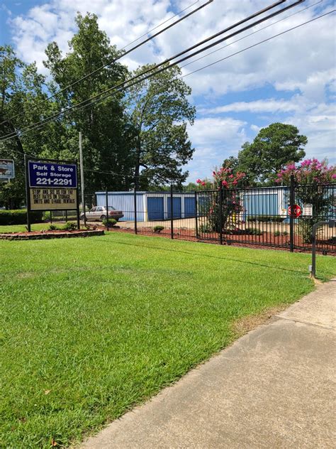 A Park And Store - Self - Storage, U-Haul Rentals