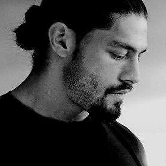 Cagematch » wrestlers database » roman reigns. Miley Mia Loveridge-Reigns on Twitter | Lustige tiere ...