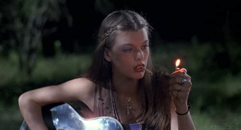 Milla In Dazed And Confused Dazed And Confused Movie Milla Jovovich