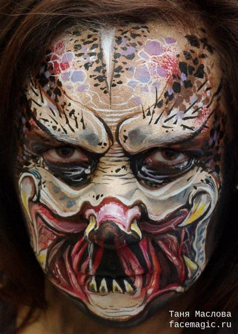 Wow alien predator head face charm real sterling silver jewelry ufo extraterrest. Predator. Face paint by Tanya Maslova. | Monster face ...