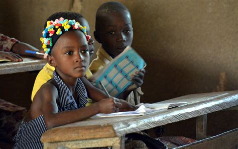 Scolarisation Des Filles Au Burkina Association Karongasor