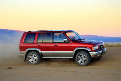 This Rare Old School Acura Suv Is Cooler Than You Realize Heres Why