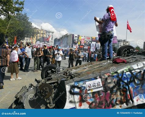 Taksim Gezi Park Protests And Events Taksim Square Burned A Pol