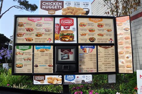 The health and safety of our guests and team members remain our top priority. JACK in the BOX DRIVE-THRU MENU with PRICES | Explore ...
