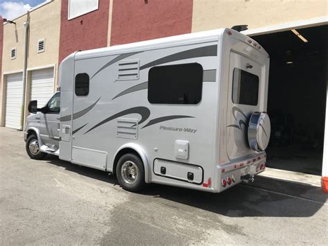 2014 Pleasure Way Pursuit Class B RV For Sale By Owner In Miami