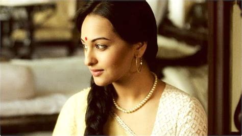 When Sonakshi Sinha Was Told She Might Not Be Able To Pull Off Vikramaditya Motwanes Lootera