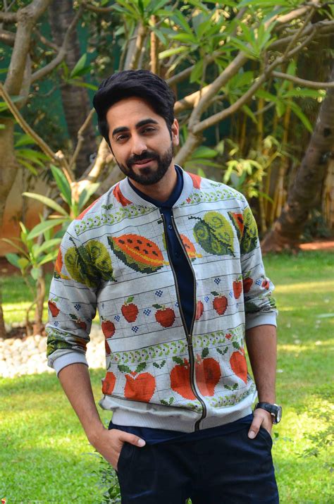 Отметок «нравится», 1,041 комментариев — aparshakti khurana (@aparshakti_khurana) в instagram: Foodie Ayushmann Indulges his sweet tooth on Bareilly Ki ...