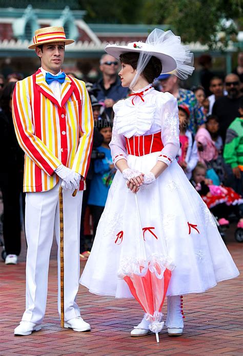 Disneyland Mary Poppins And Bert At Disneyland Hollywood Costume Mary Poppins Costume