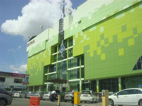 Plan visits to zahir mosque, alor setar tower + kedah paddy museum. Malaysia Must Visit Shopping Malls