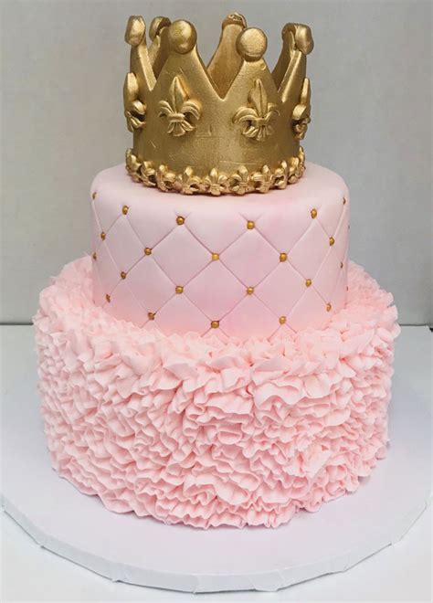 Birthday Cake With Crown