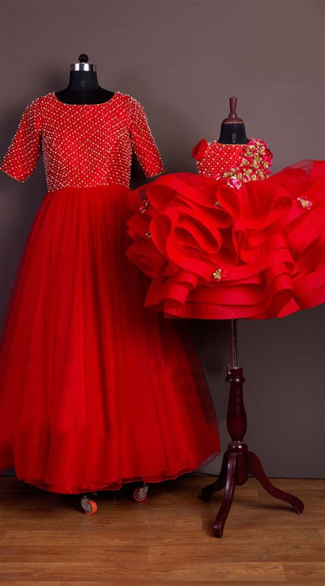 buy red net mother daughter combo mother daughter dresses matching mom daughter matching