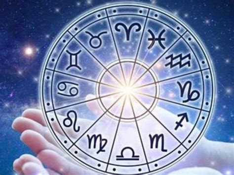 Cancer is the fourth sign in the zodiac, and its ruling planet is the moon. Daily Horoscope | Horoscope Today, November 23, 2020 ...