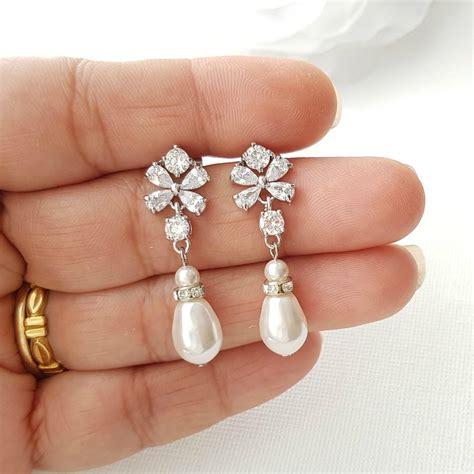 Pearl Drop Earrings Bridal Earrings Swarovski Pearl Earrings Crysta