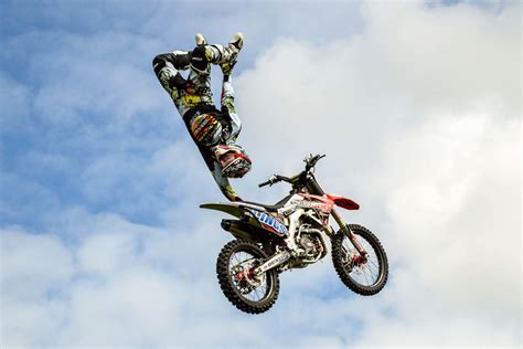 Hire Motorbike Stunt Shows For Events Streets United