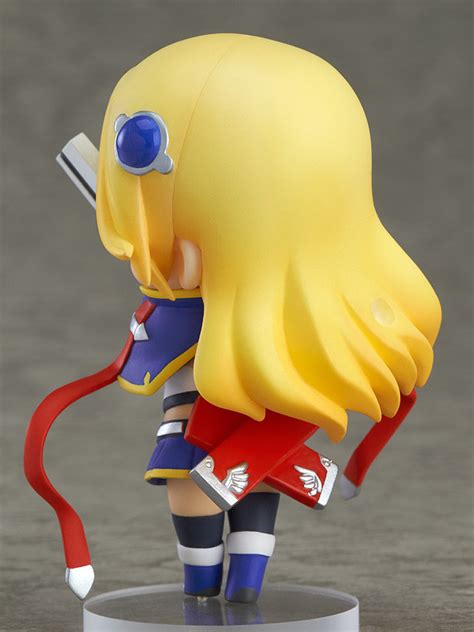 Nendoroid Petite Noel Vermillion Included In The Playstation 4