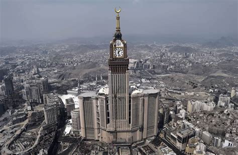 The 16 Largest Buildings In The World Onward Outward Upward