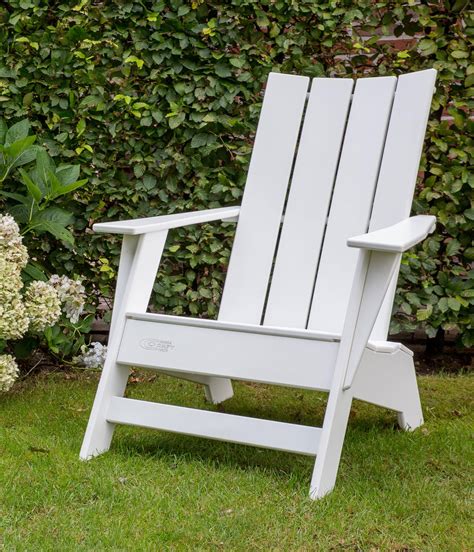 Our wooden comfy chair garden furniture collection is made of gorgeous, canadian red cedar wood. Kunststof Modern Comfy Chair Wit - Canada Comfy Chair