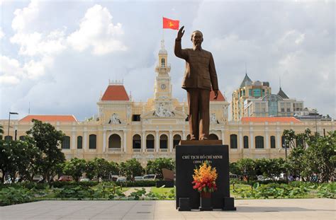 bentuk pemerintahan vietnam adalah
