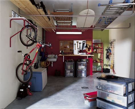 Amenagement garage amenagement atelier carte de visite design covering voiture rangement garage outils bricolage monter outillage maison. Organiser l'espace rangement dans son garage | Leroy Merlin