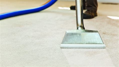 Clean & clear is an american brand of dermatology products that is owned by johnson & johnson. What to Do Before a Carpet Cleaner Arrives | Angie's List