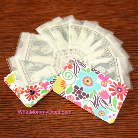 Looking for fun money gift ideas? Cute & Creative Money Gift Idea - Perfect for Christmas ...